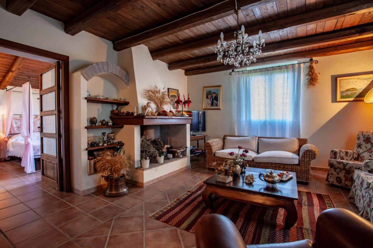 Villa Peditoltu Olbia Exterior photo