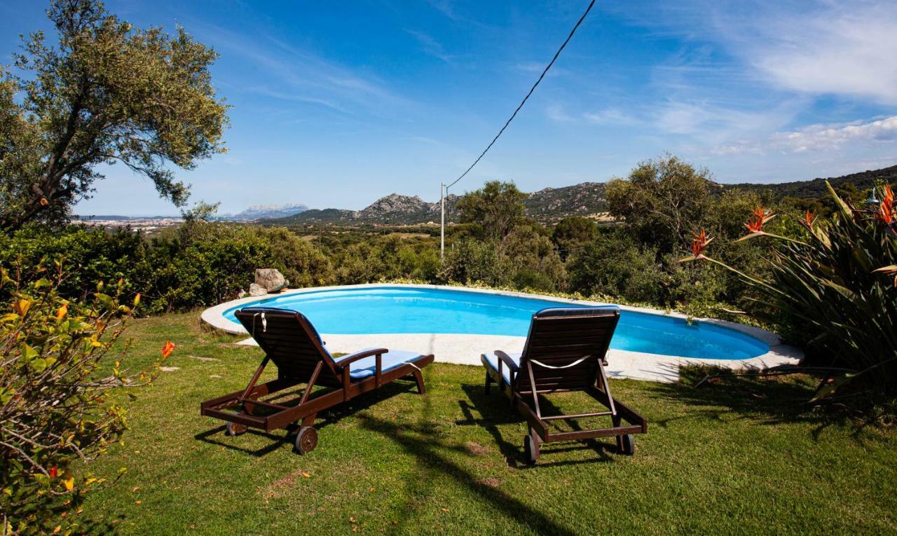 Villa Peditoltu Olbia Exterior photo